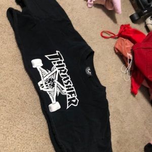 SUPER cropped black thrasher tee